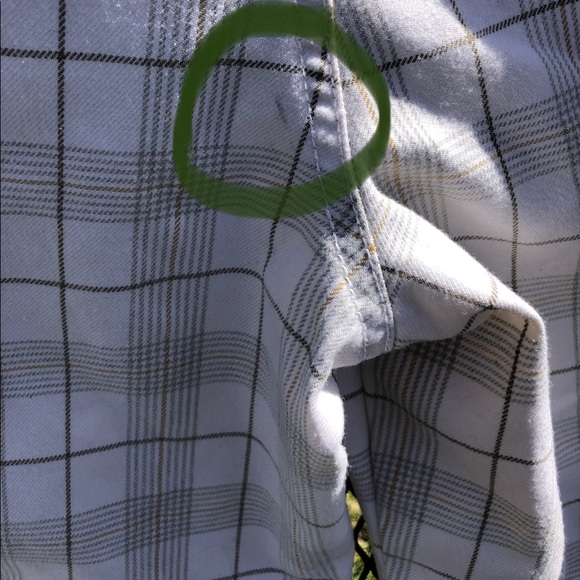 QUICKSILVER Plaid Shorts in Cream, Brown, and Grey. Great shorts!! - Picture 9 of 9